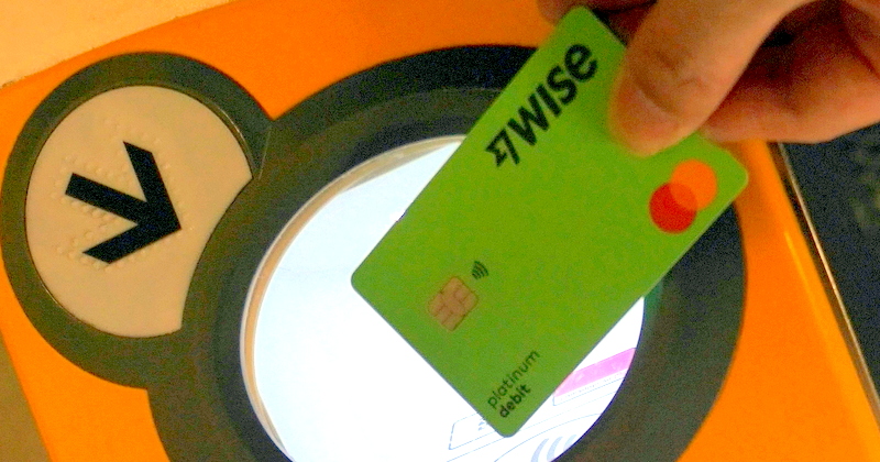 地下鉄の切符が買えない！/ WISEカードが超便利｜欧米旅での地下鉄券売機で困らない方法