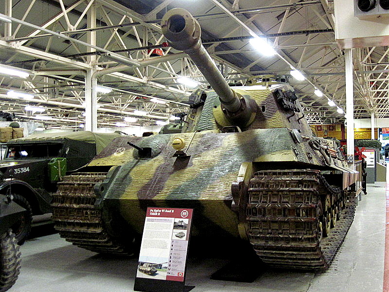 海外ツーリング イギリス編 4 世界一の戦車博物館であるボービントン戦車博物館と世界遺産ストーンヘンジ ごーふぁーの旅ブログ