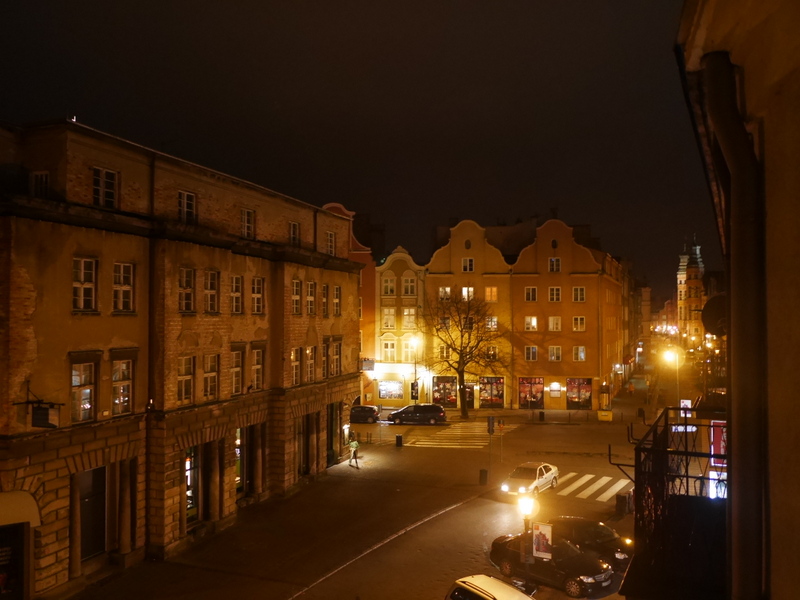 グダニスク グダンスク ダンツィヒ ポーランド  アパート リビングからの夜景 @Bajkowy Gdańsk