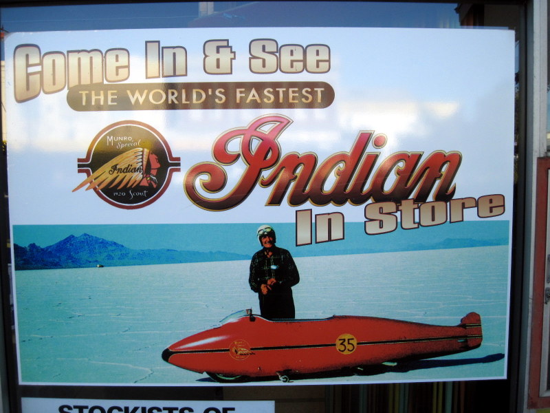 海外ツーリング ニュージーランド インバカーギル 世界最速のライダー バート マンロー 世界最速のインディアン バート・マンロー スピードの神に恋した男 ボンネビルの塩湖のバート・マンロー @E. Hayes ＆ Sons Ltd