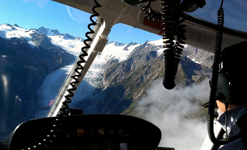 海外ツーリング ニュージーランド ロード オブ ザ リング オートバイレンタル マウント クック 最高峰 アオラキ フォックス氷河 ヘリコプターツアー フォックス・グレイシャー