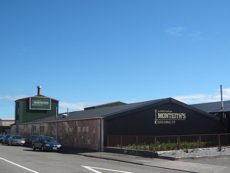 海外ツーリング ニュージーランド ロード オブ ザ リング オートバイレンタル グレイマウス 地ビール Monteith's  モンティースの醸造所 @Greymouth