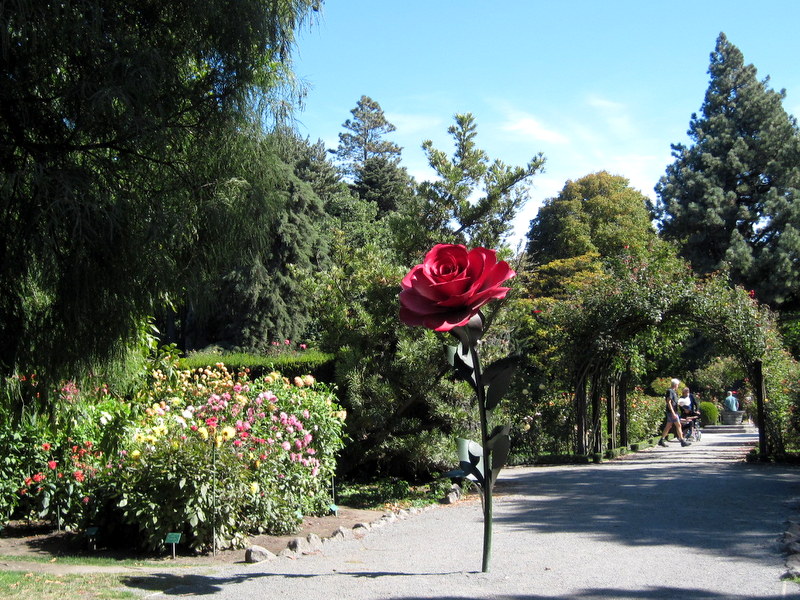 海外ツーリング ニュージーランド ロード オブ ザ リング オートバイレンタル クライストチャーチ カンタベリー博物館 クライストチャーチ植物園 バラ園入口 @Botanical Garden Christchurch