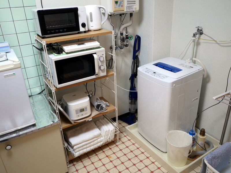 キッチン完備で洗濯機など設備もすべて揃っている @金沢 Airbnb