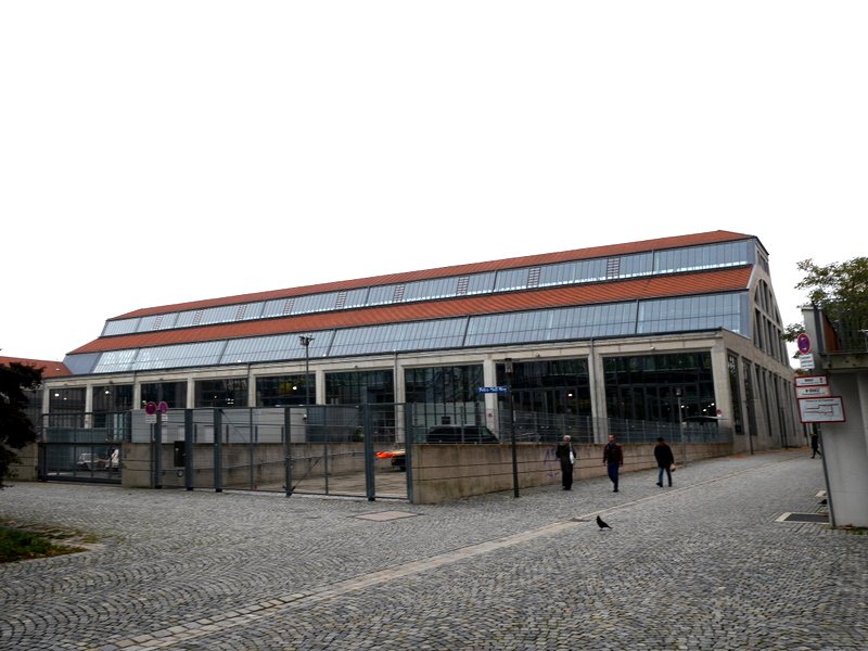 ドイツ博物館 交通センター分館外観 @Deutsches Museum Verkehrszentrum