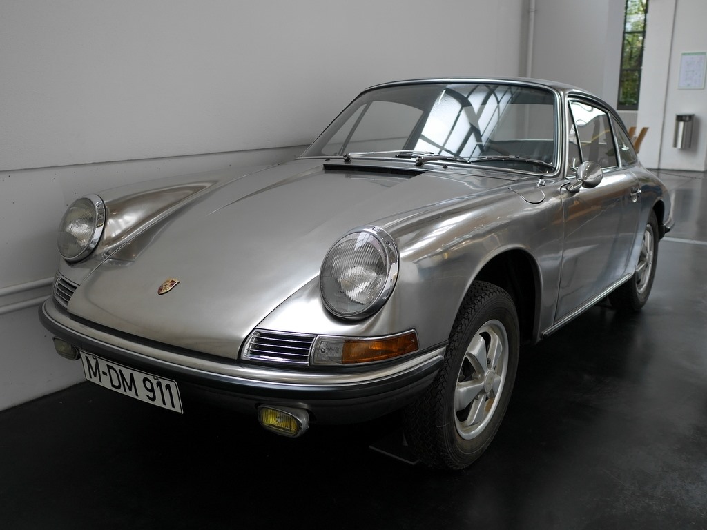 ポルシェ 911（Porsche 911 S Stainless-Steel ） @Deutsches Museum Verkehrszentrum