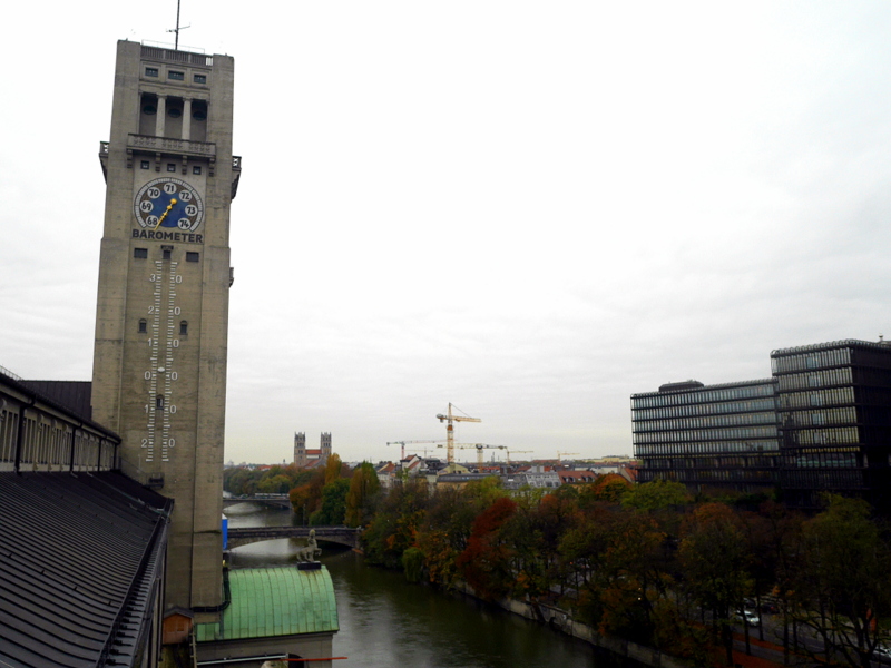 ドイツ博物館の塔とイザール川 @Deutsches Museum