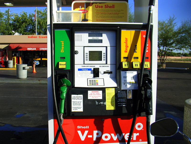 米国のガソリンスタンドの給油機