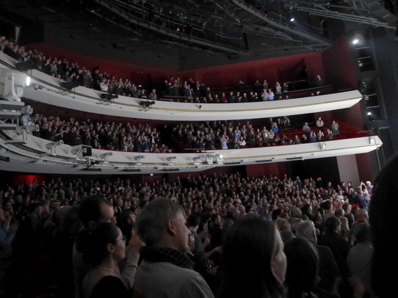 総立ちの観客 @De Nationale Opera