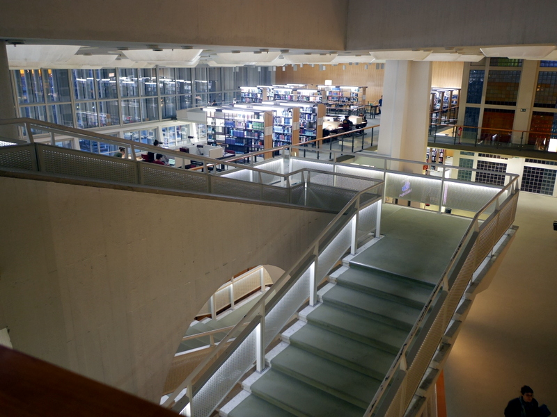天使と老人が対話する階段と同じ視点から @Staatsbibliothek zu Berlin Haus Potsdamer Straße
