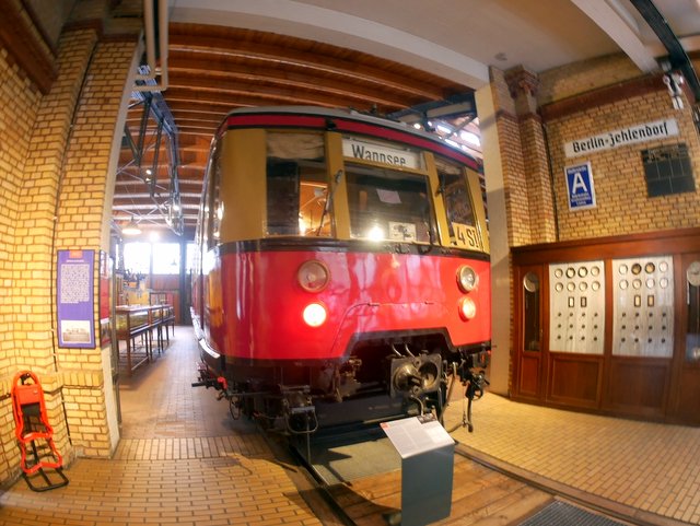 銀行家列車と呼ばれたSバーン ET125（1935年） @Deutsches Technikmuseum Berlin
