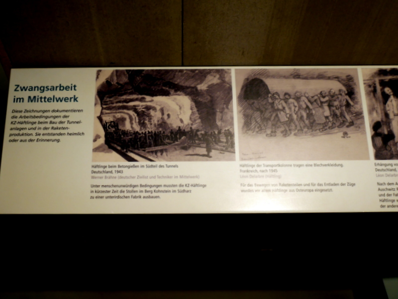 強制収容所の労働の様子 @Deutsches Technikmuseum Berlin