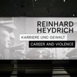 テロのトポグラフィー 企画展「ラインハルト ハイドリヒ キャリアと暴力」/ ベルリンでチェコ圧政の歴史をたどる