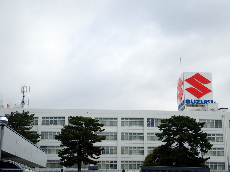 スズキ本社ビル