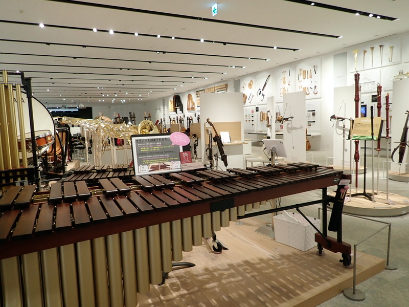 楽器の展示 @ヤマハ イノベーションロード