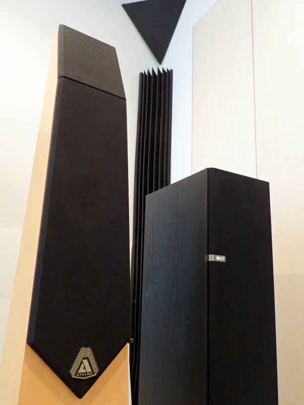 Avalon Symbol-IIとKEF Q700